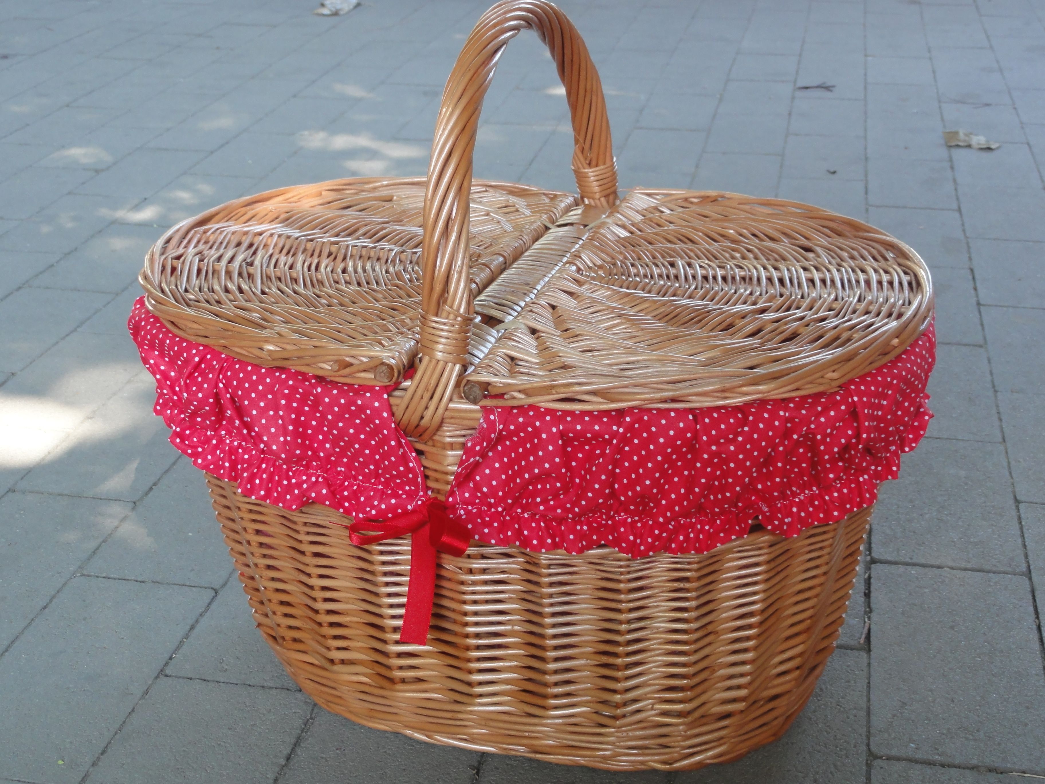 Wicker picnic basket Nr 250 s